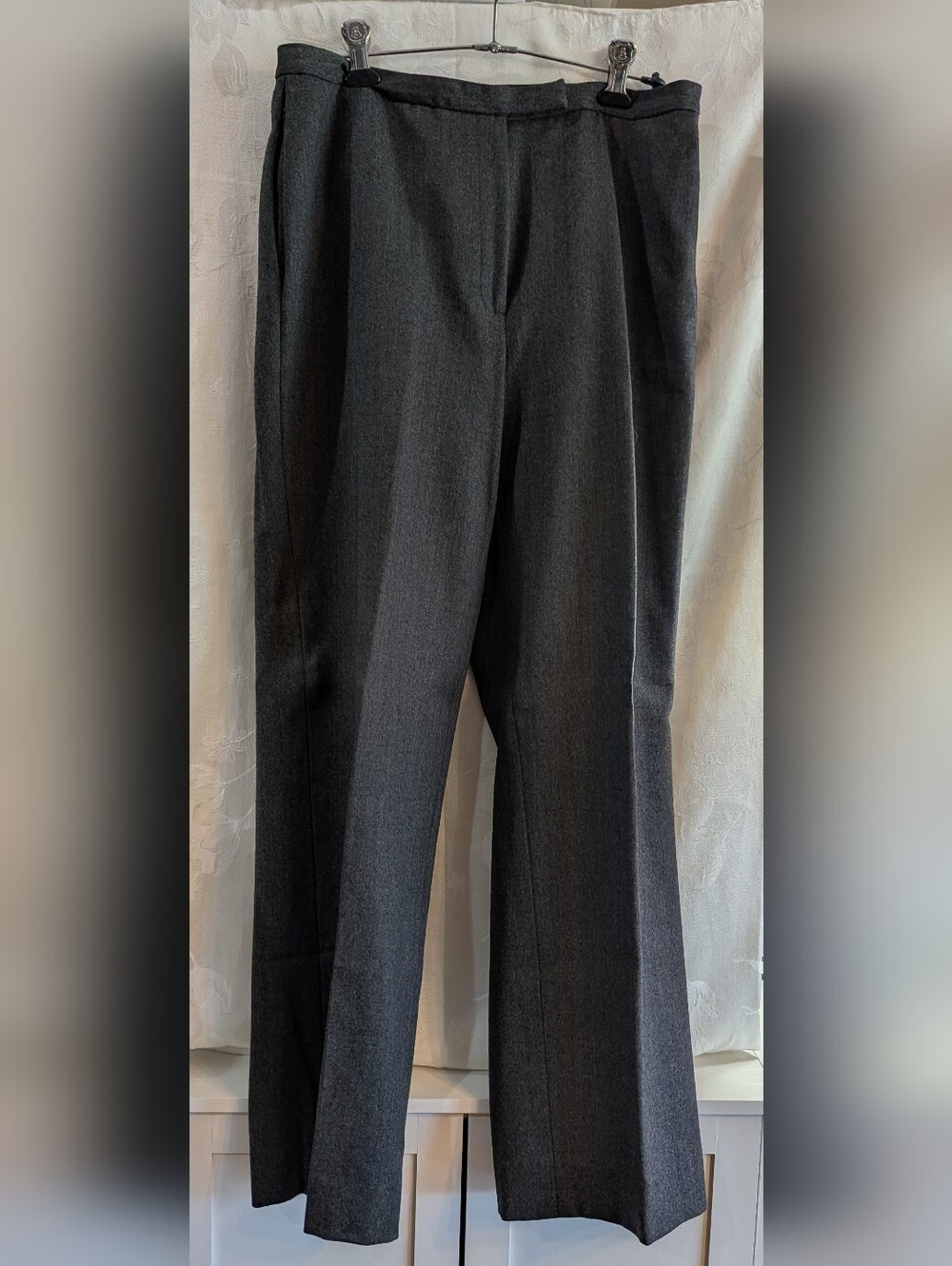 Women's Classic Straight-Leg Trousers in Dark Gray